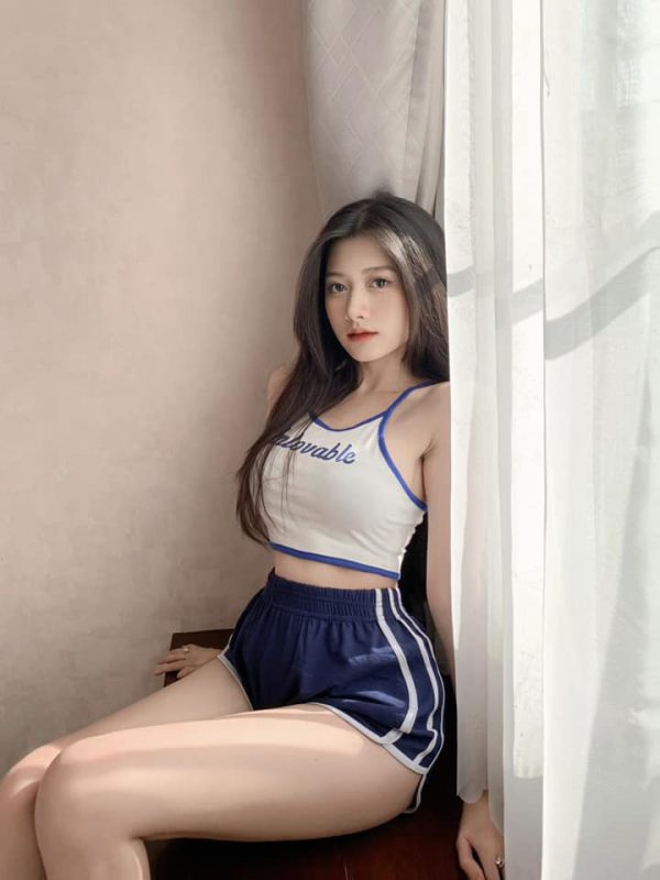 Lê Thị Thùy Trang - Vẻ đẹp quyến rũ của thiên thần khiến nhiều người “đổ gục” 18 Lê Thị Thùy Trang.2