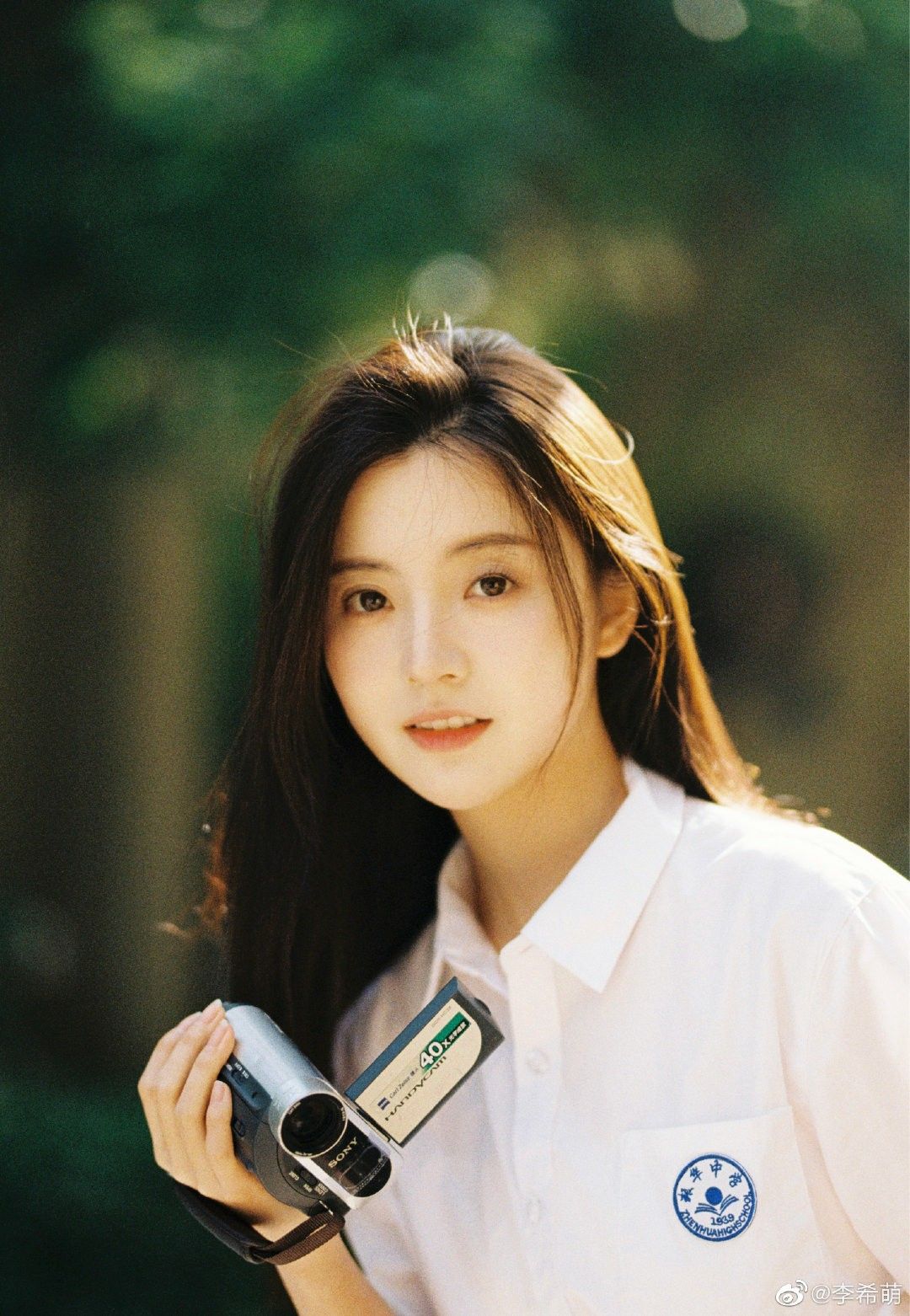 Hình cô gái xinh đẹp cute đáng yêu