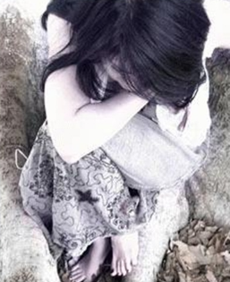 Ảnh avatar cô gái buồn Hình ảnh cô gái buồn nóng bỏng đang khóc Ảnh avatar cô gái buồn Hình ảnh cô gái buồn nóng bỏng đang khóc