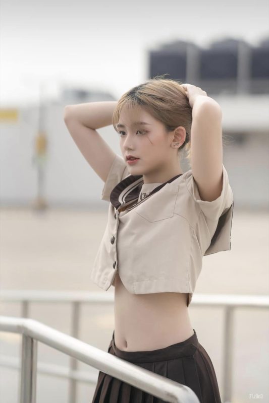 Hot Tiktoker Nguyễn Đan Phương - Full Round Toe - Trắng - Trơn 20 Nguyễn Đan Phương.15