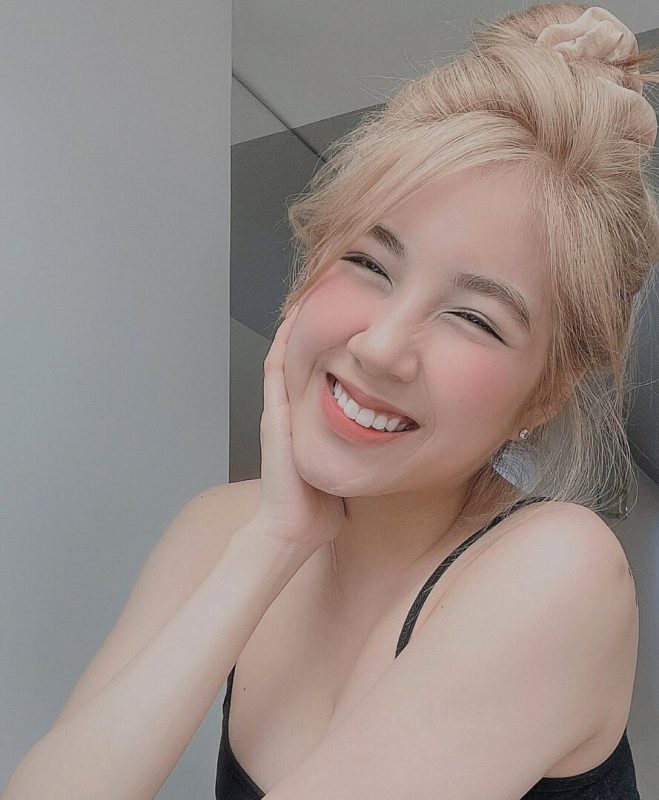 Trần Bảo Trân - Hot Girl Chân Bảo Trần.1