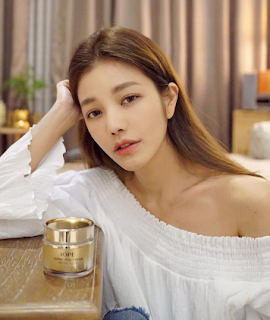 Hua-lo-chi-ne-fi-hot-girl-20 tuổi Hua-lo-chi-ne-fi-hot-girl-20 tuổi