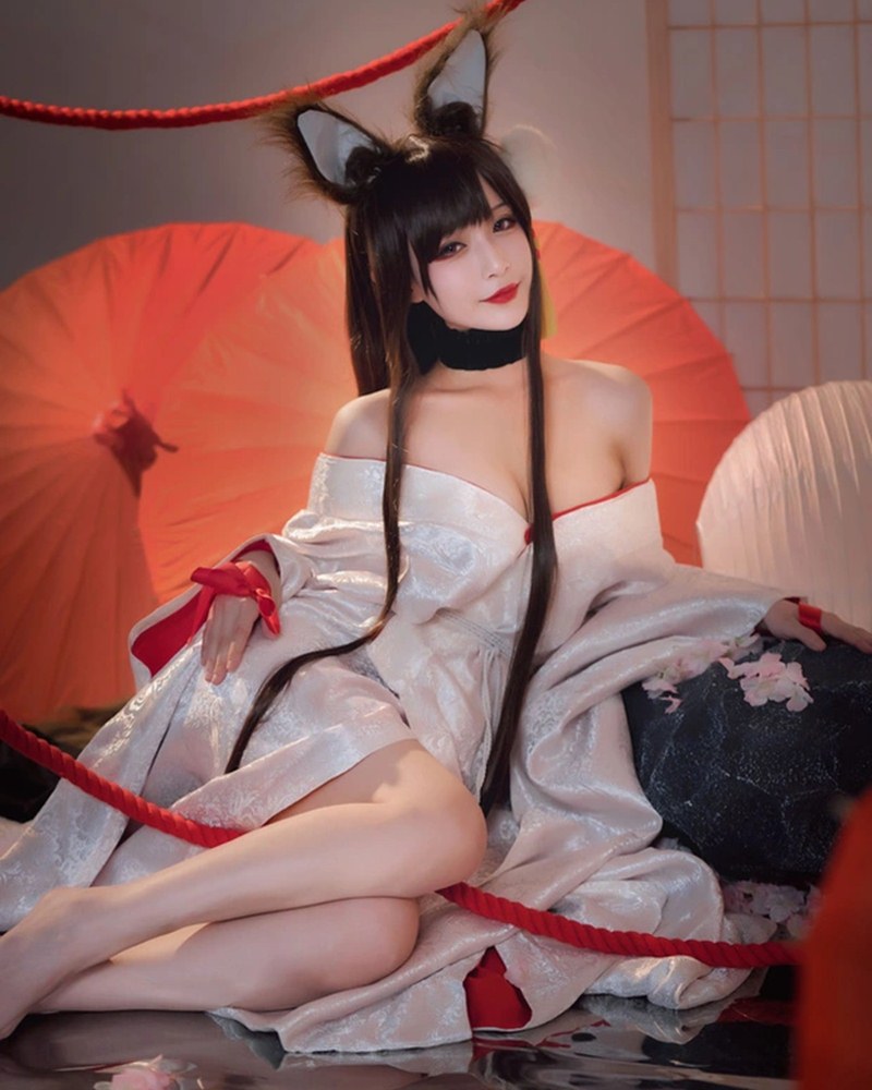Bộ ảnh nóng bỏng Hình ảnh các cô gái cosplay Akagi xinh đẹp và nóng bỏng