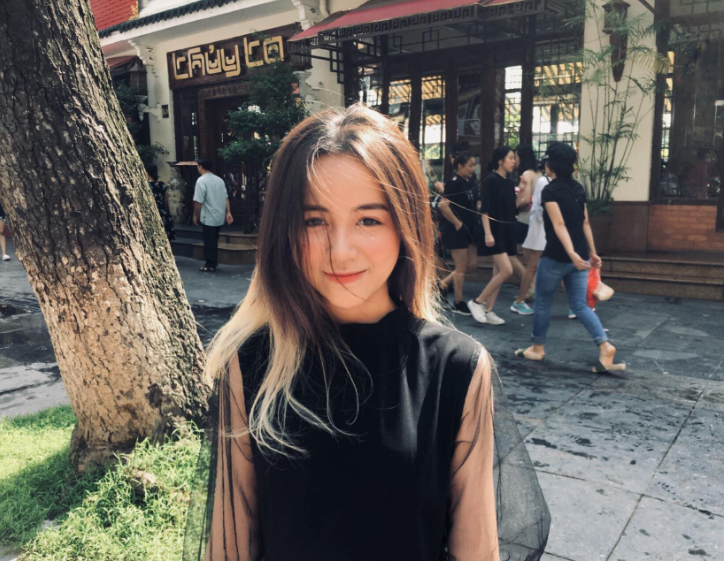 Hoàng Châu Anh - hot girl Hà Nội khiến Bảo Anh Hoàng Châu Anh sở hữu vẻ đẹp chuẩn hot girl Hà Nội.