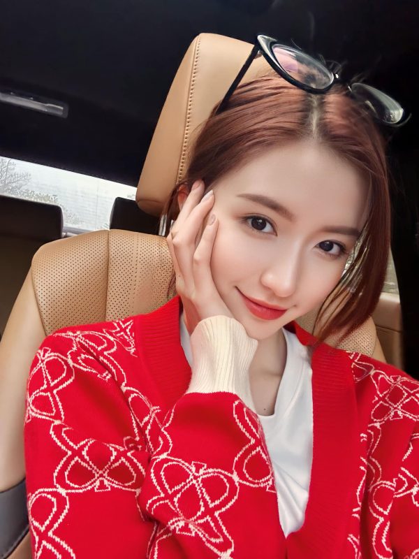 Nguyễn Ngọc Huyền - Vẻ đẹp thuần khiết của nàng thơ “Những ngày nắng yêu thương” 1 Nguyễn Ngọc Huyền Vsbg 1 2