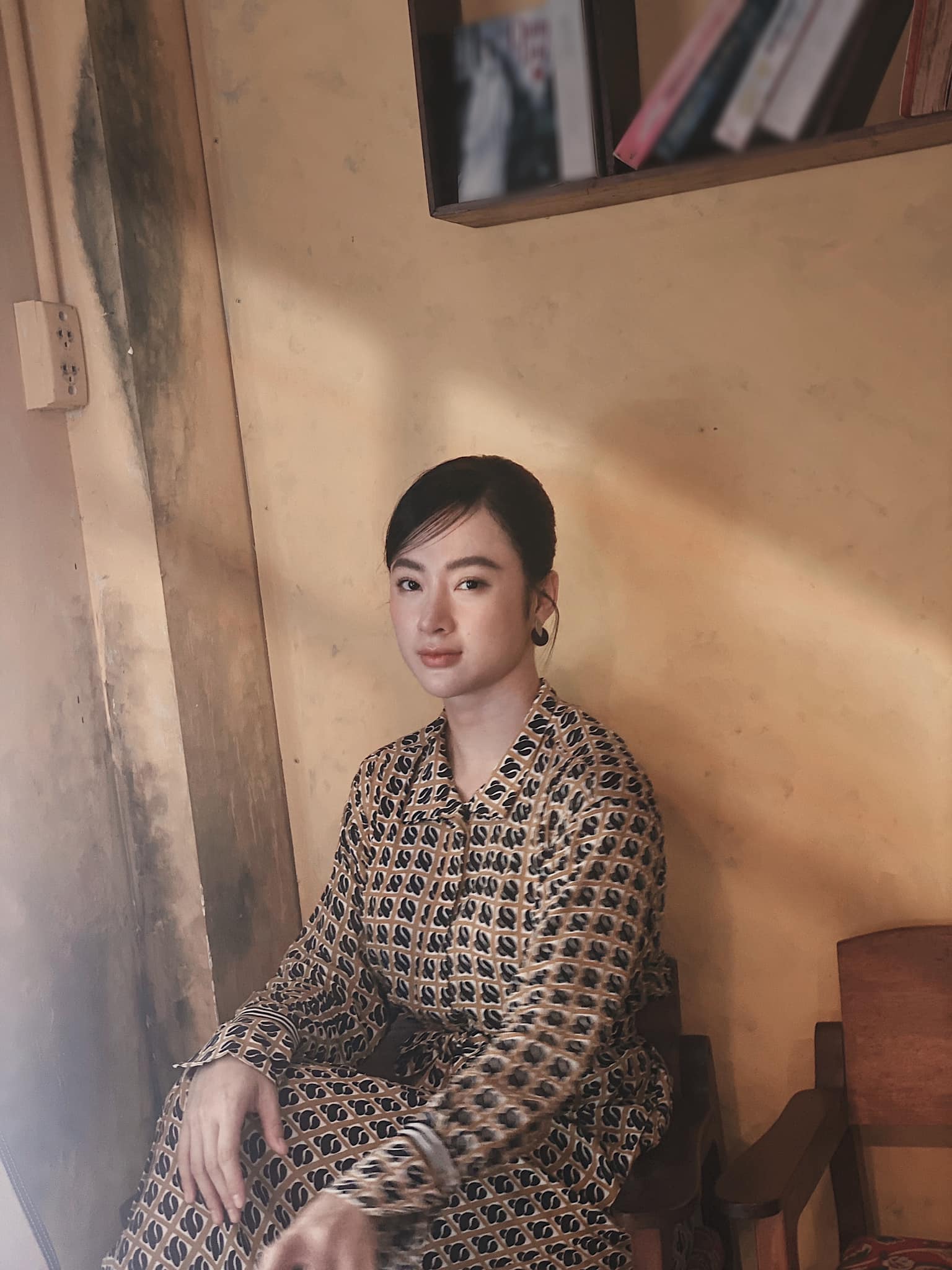 Bộ ảnh của Angela Phương Trinh trông rất xinh đẹp.