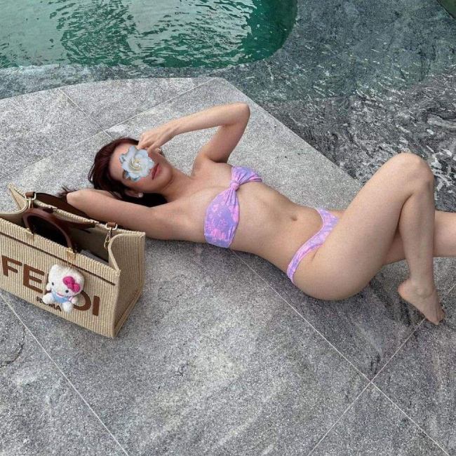 Kim Tuyền - Phở Đà Lạt với thân hình gợi cảm Kim Tuyền - Phở Đà Lạt với thân hình gợi cảm
